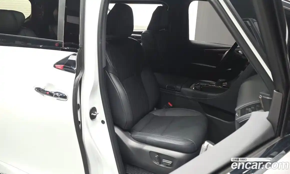 Toyota Alphard 2025 2.5 гидро, фото 18