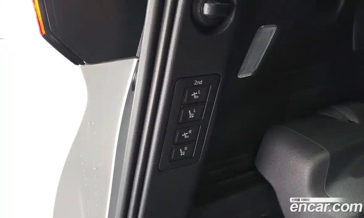 Toyota Alphard 2025 2.5 гидро, фото 32