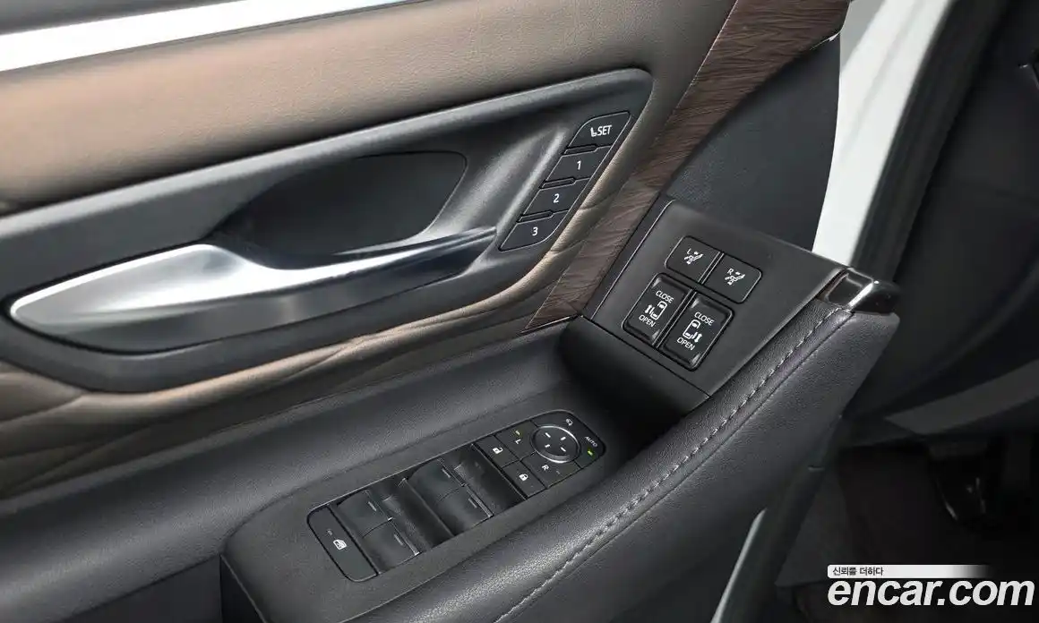 Toyota Alphard 2025 2.5 гидро, фото 37