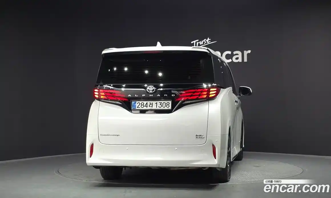 Toyota Alphard 2025 2.5 гидро, фото 4