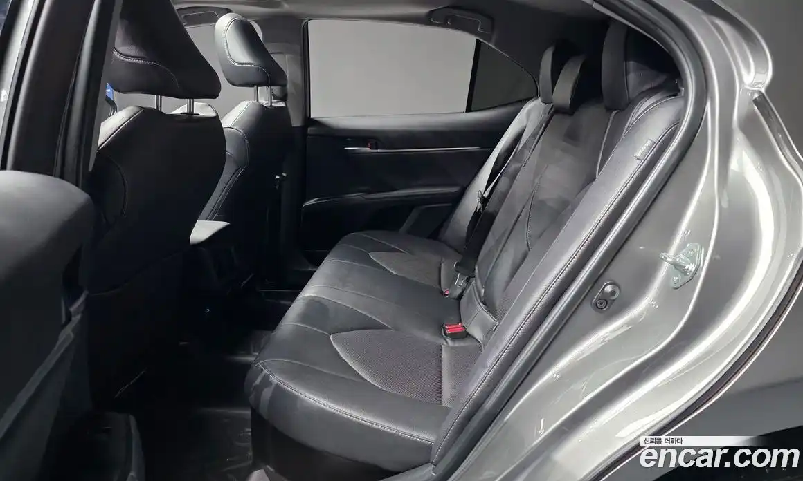 Toyota Camry 2024 2.5 гидро, фото 16