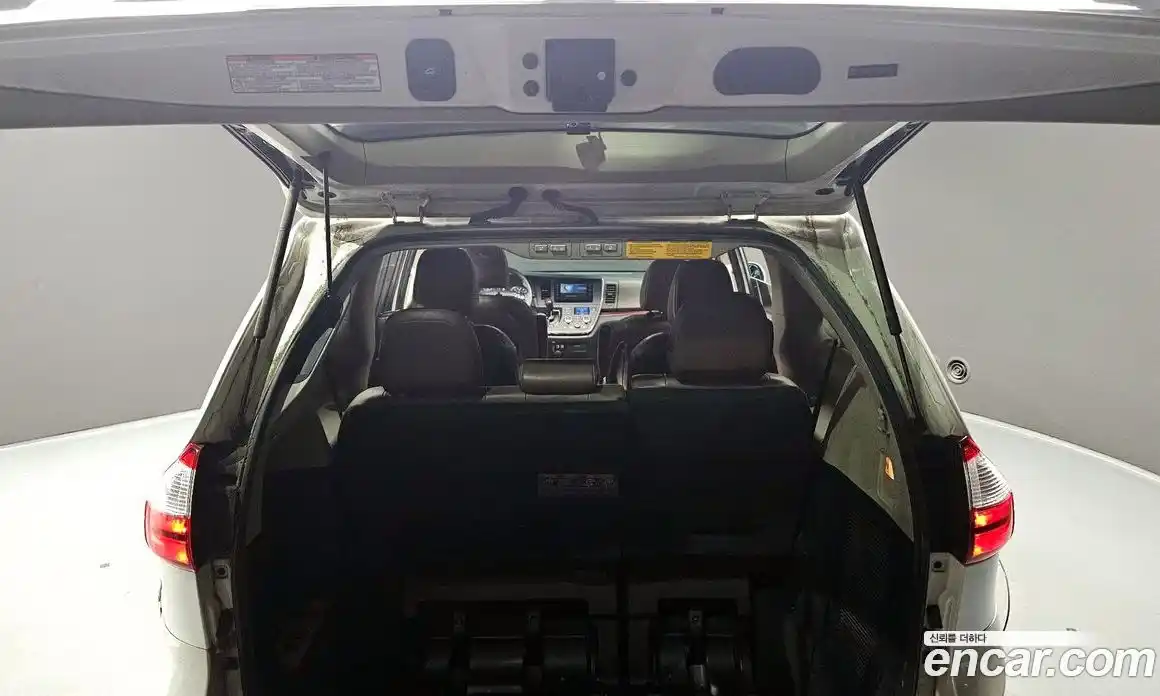 Toyota Sienna 2015 3.5 гидро, фото 20