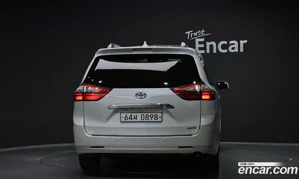 Toyota Sienna 2015 3.5 гидро, фото 4