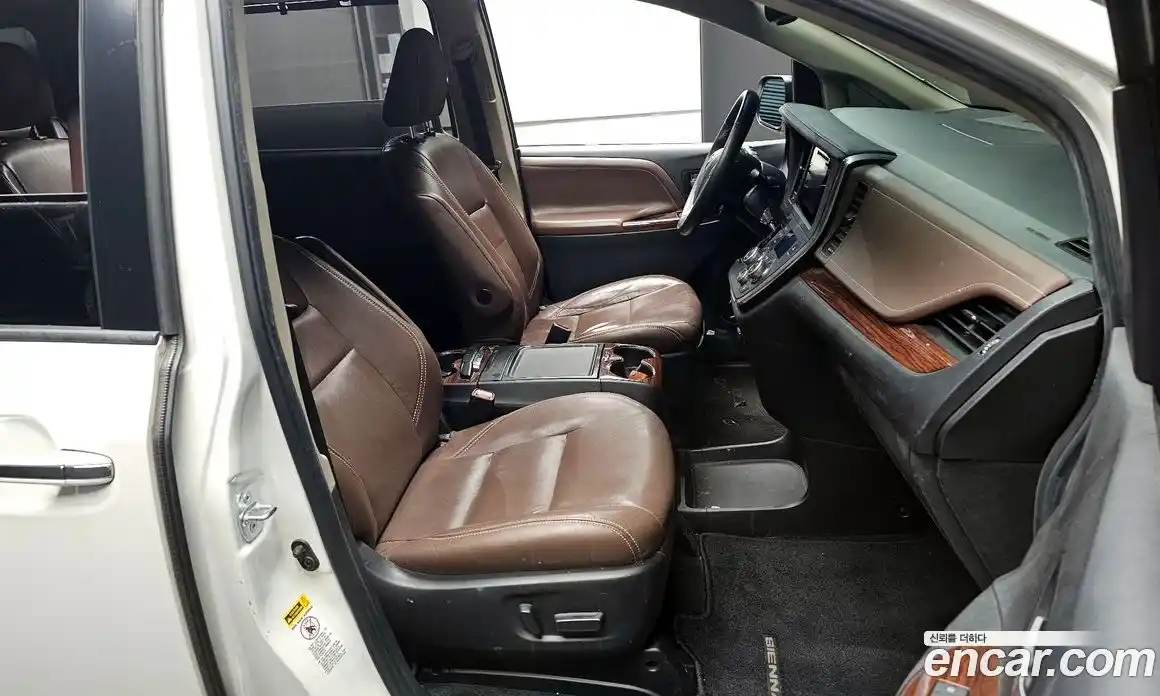 Toyota Sienna 2015 3.5 гидро, фото 10
