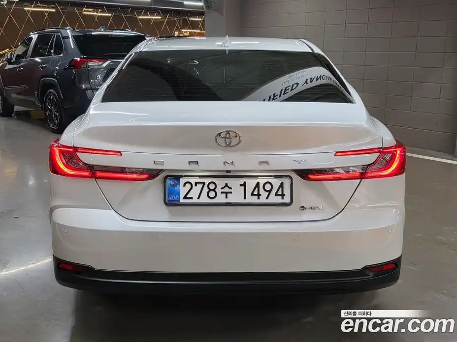 Toyota Camry 2025 2.5 гидро, фото 4