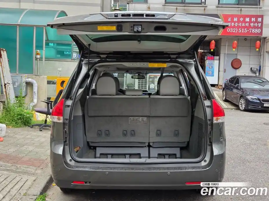 Toyota Sienna 2012 3.5 гидро, фото 19