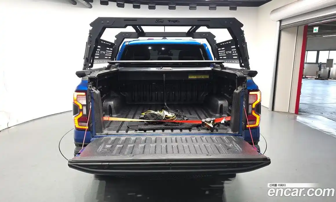 Ford Ranger 2023 2.0 автомат (гидро), фото 20