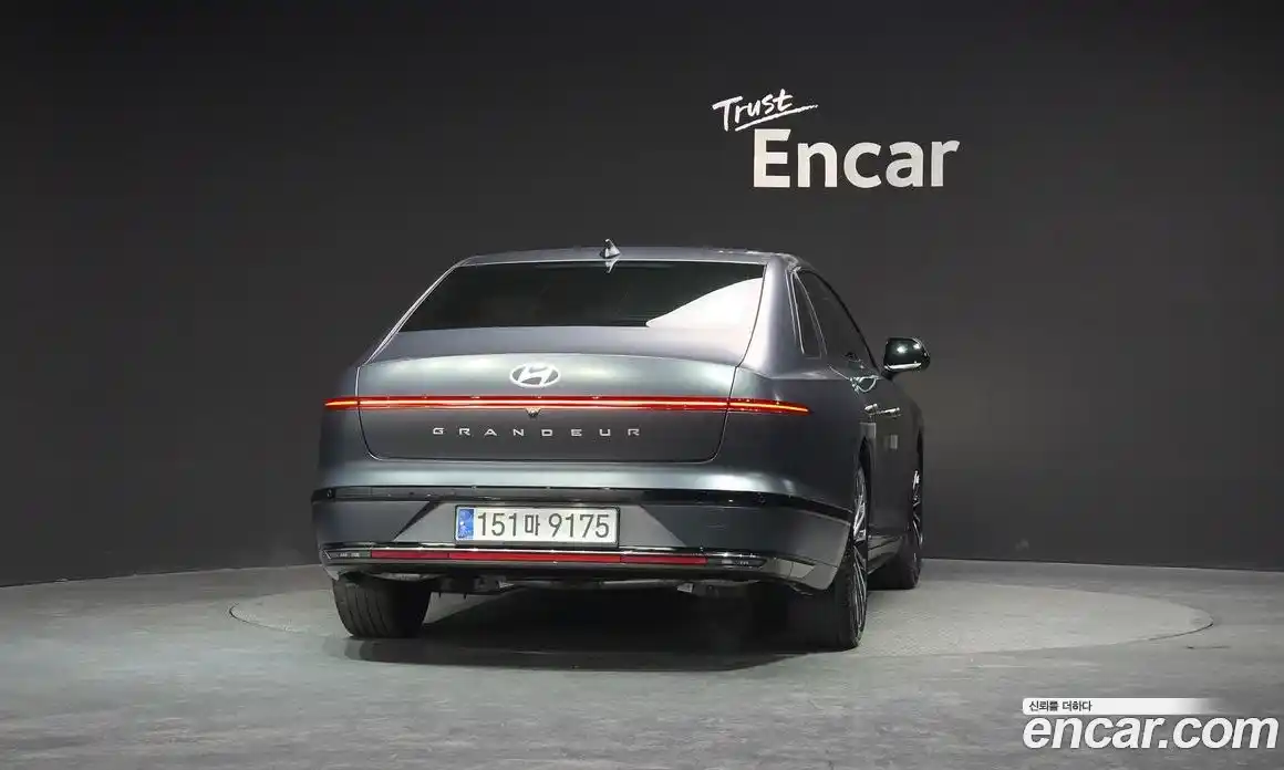 Hyundai Grandeur 2023 3.5 автомат (гидро), фото 3