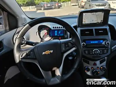 Chevrolet Aveo 2015 1.4 автомат (гидро), миниатюра 7