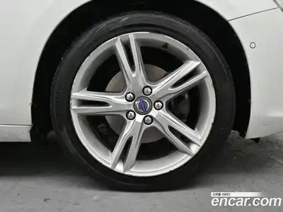 Volvo S60 2018 2.0 автомат (гидро), миниатюра 5