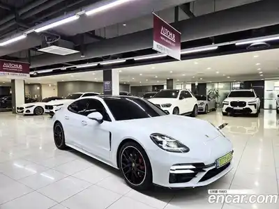 Porsche Panamera 2020 4.0 автомат (гидро), миниатюра 3