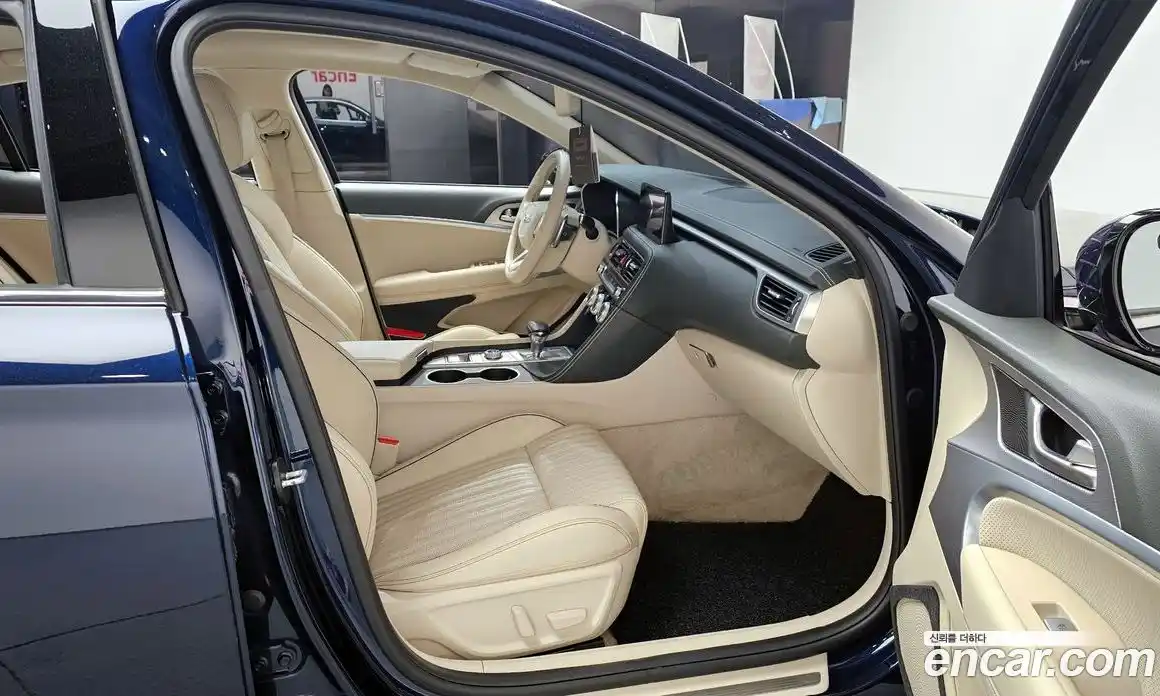 Genesis G70 2020 2.0 автомат (гидро), фото 16