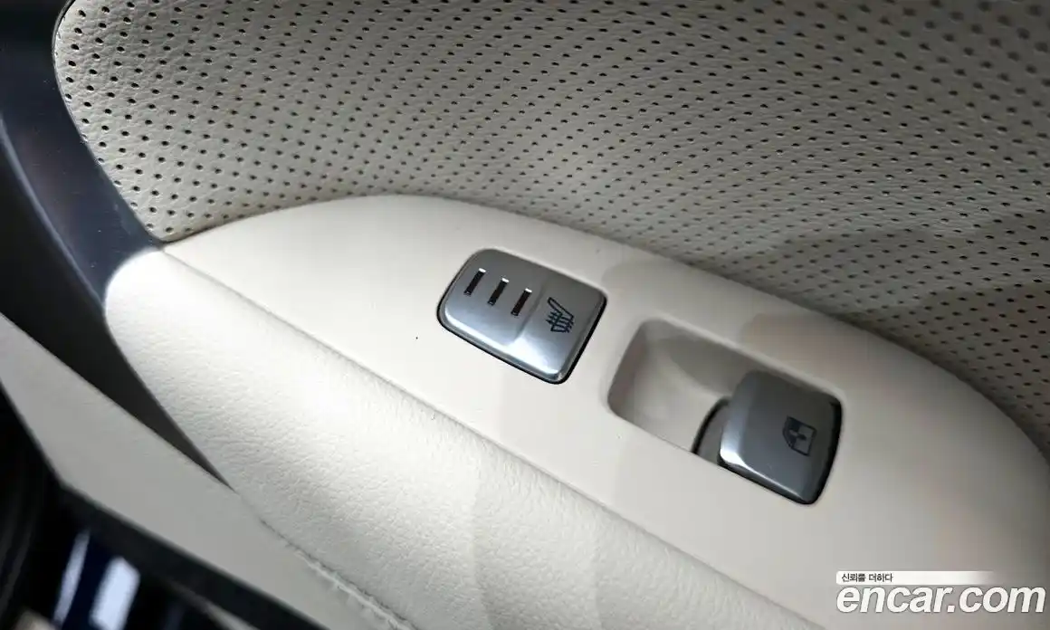 Genesis G70 2020 2.0 автомат (гидро), фото 24
