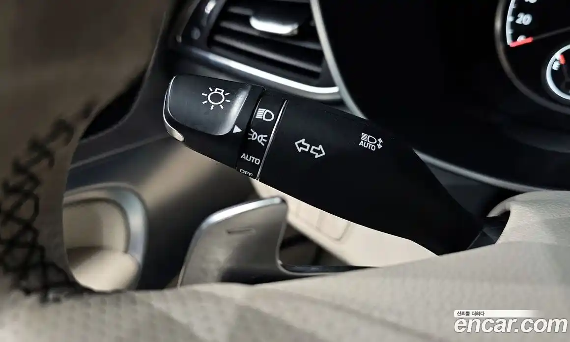 Genesis G70 2020 2.0 автомат (гидро), фото 32