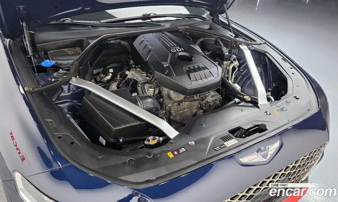 Genesis G70 2020 2.0 автомат (гидро), фото 6
