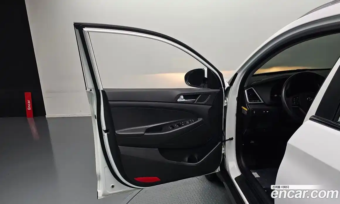 Hyundai Tucson 2017 2.0 автомат (гидро), фото 14