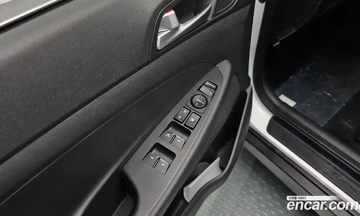 Hyundai Tucson 2017 2.0 автомат (гидро), фото 29