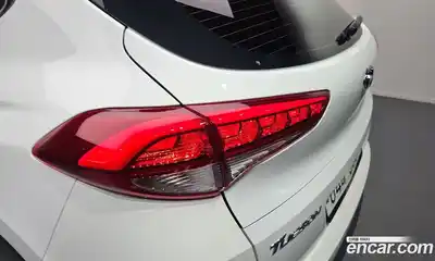 Hyundai Tucson 2017 2.0 автомат (гидро), миниатюра 9