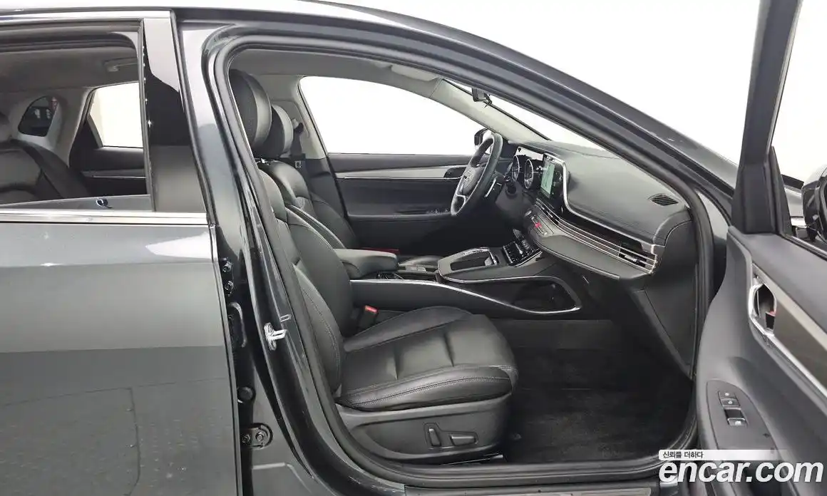 Hyundai Grandeur 2022 3.0 автомат (гидро), фото 11