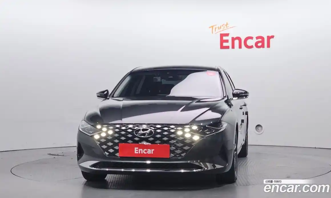 Hyundai Grandeur 2022 3.0 автомат (гидро), фото 3
