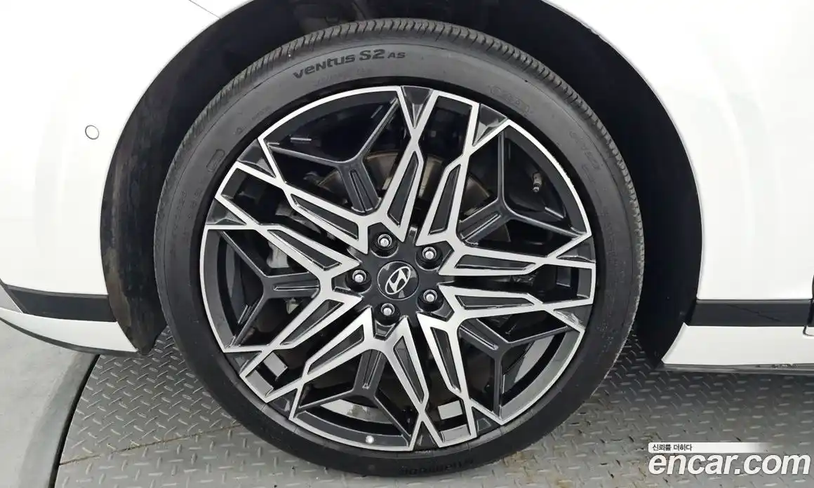 Hyundai Grandeur 2025 3.5 автомат (гидро), фото 5