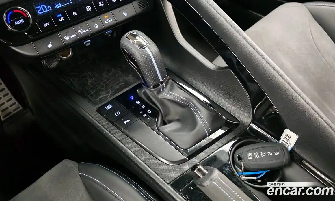 Hyundai Avante 2022 2.0 автомат (гидро), фото 9
