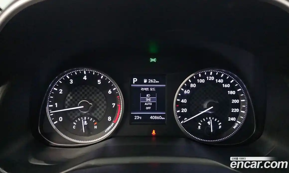 Hyundai Avante 2019 1.6 автомат (гидро), фото 11