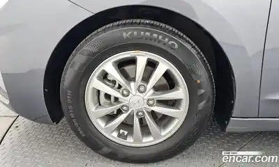 Hyundai Avante 2019 1.6 автомат (гидро), миниатюра 5