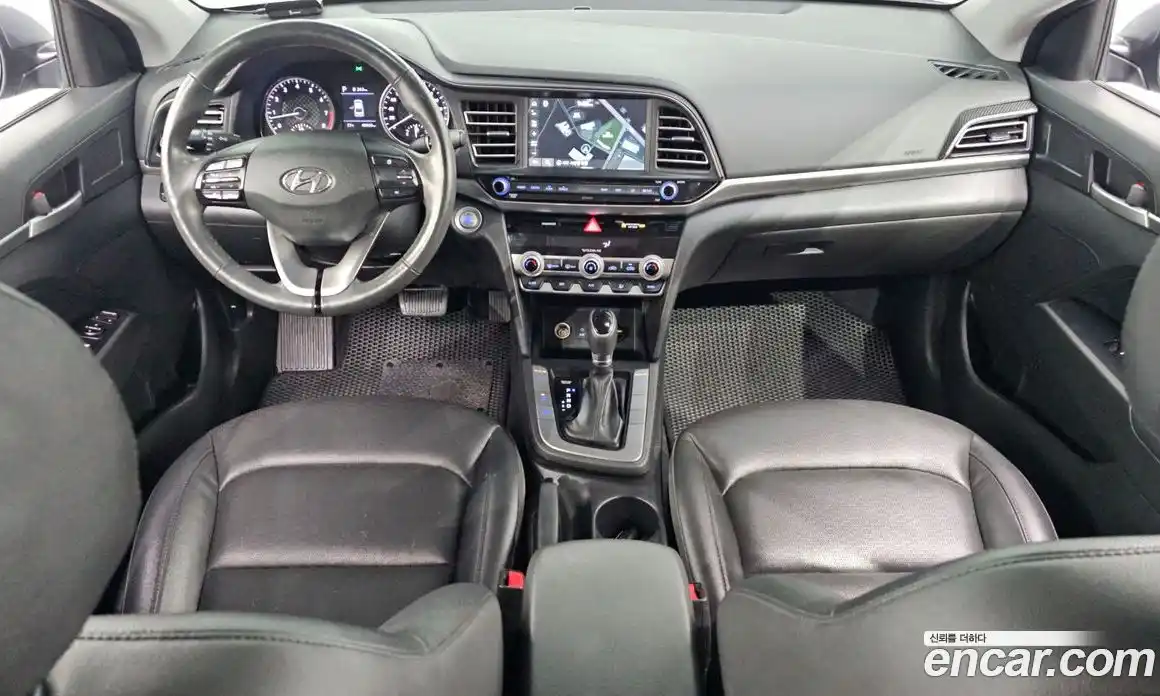 Hyundai Avante 2019 1.6 автомат (гидро), фото 10