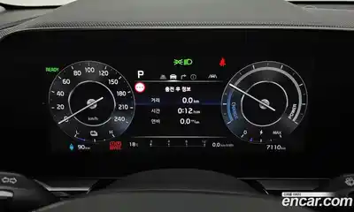 Kia Niro 2023 0.2 автомат (гидро), миниатюра 11