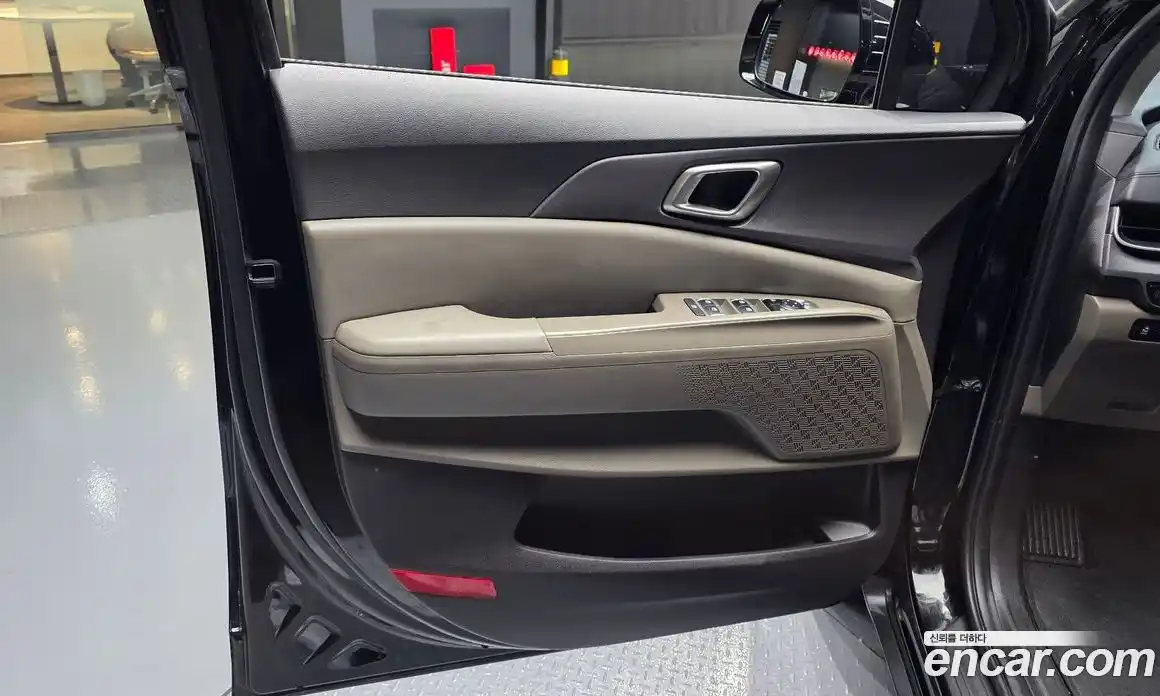 Kia Carnival 2024 2.2 автомат (гидро), фото 14
