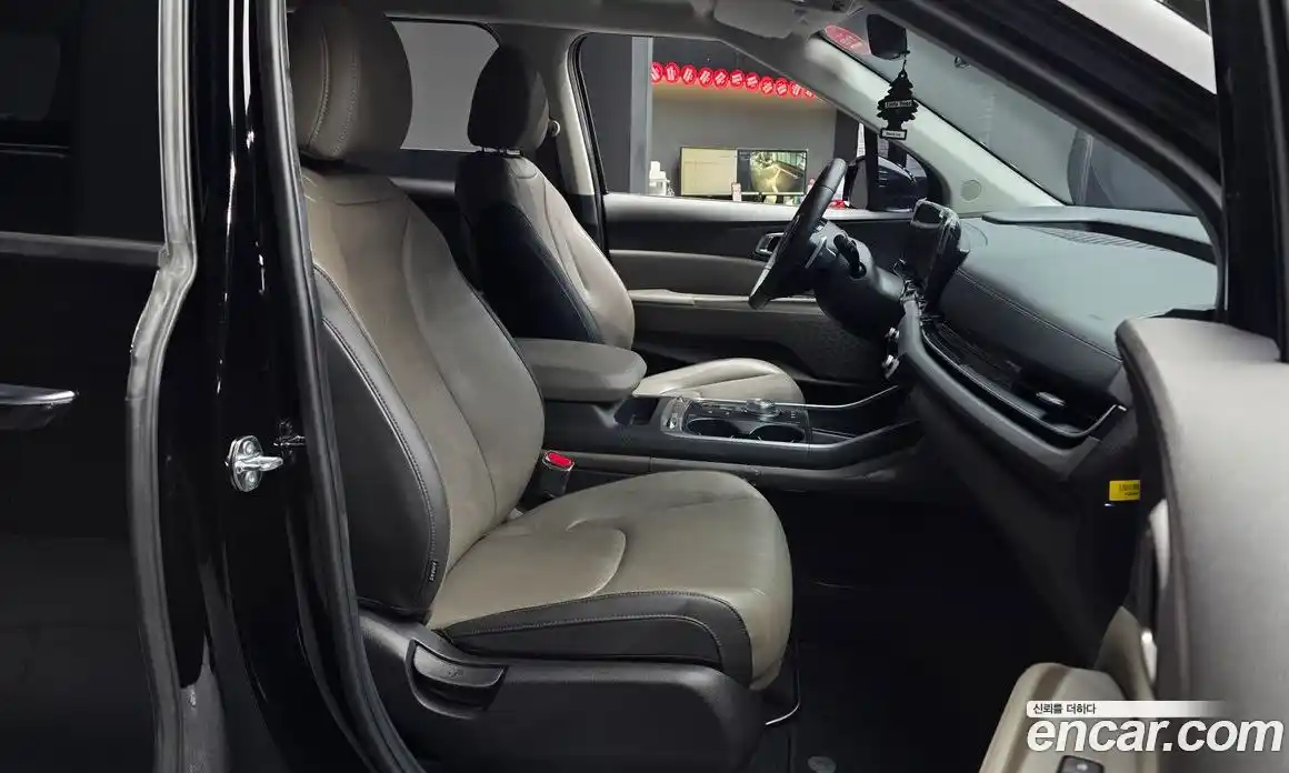 Kia Carnival 2024 2.2 автомат (гидро), фото 17