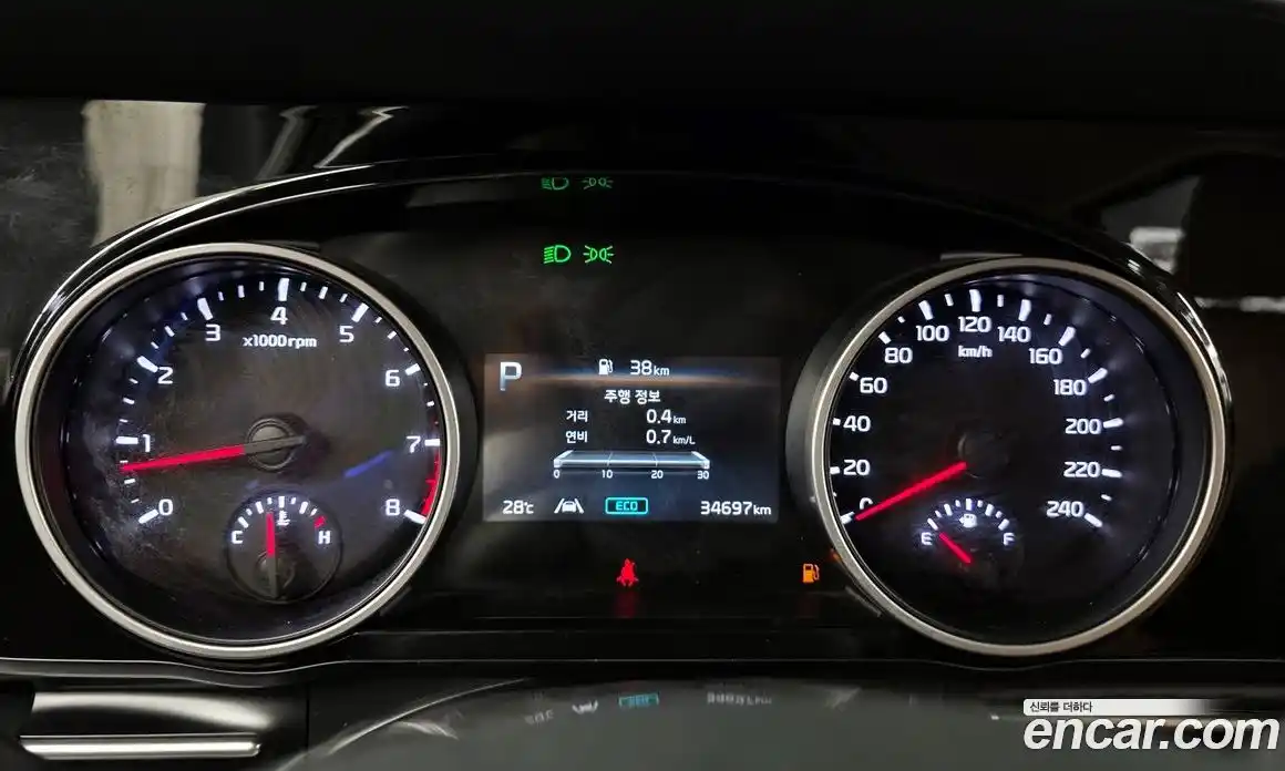 Kia Carnival 2022 3.5 автомат (гидро), фото 11