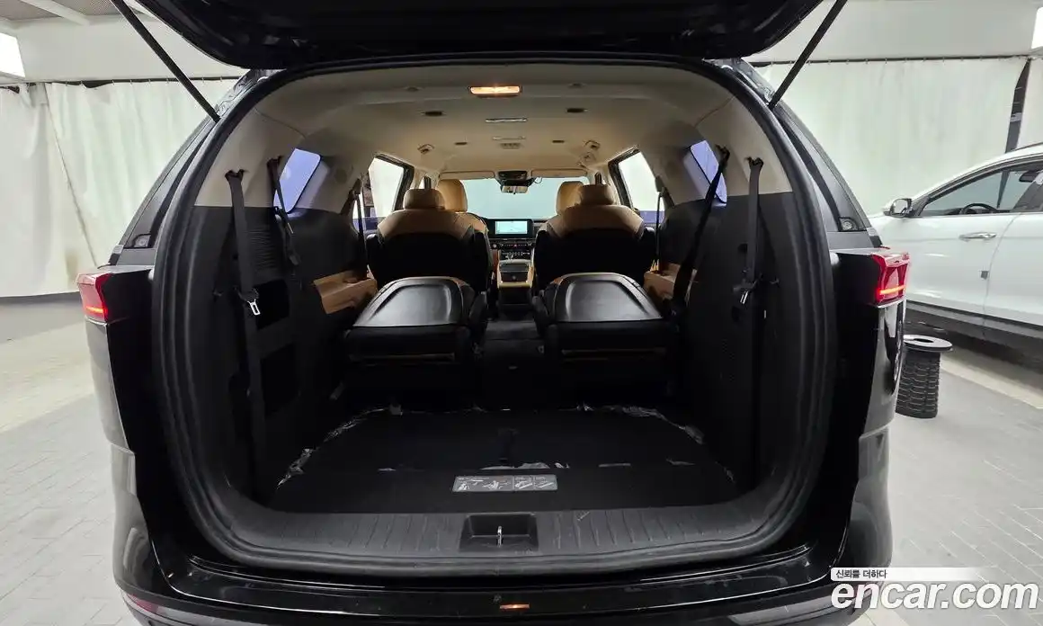 Kia Carnival 2022 3.5 автомат (гидро), фото 26