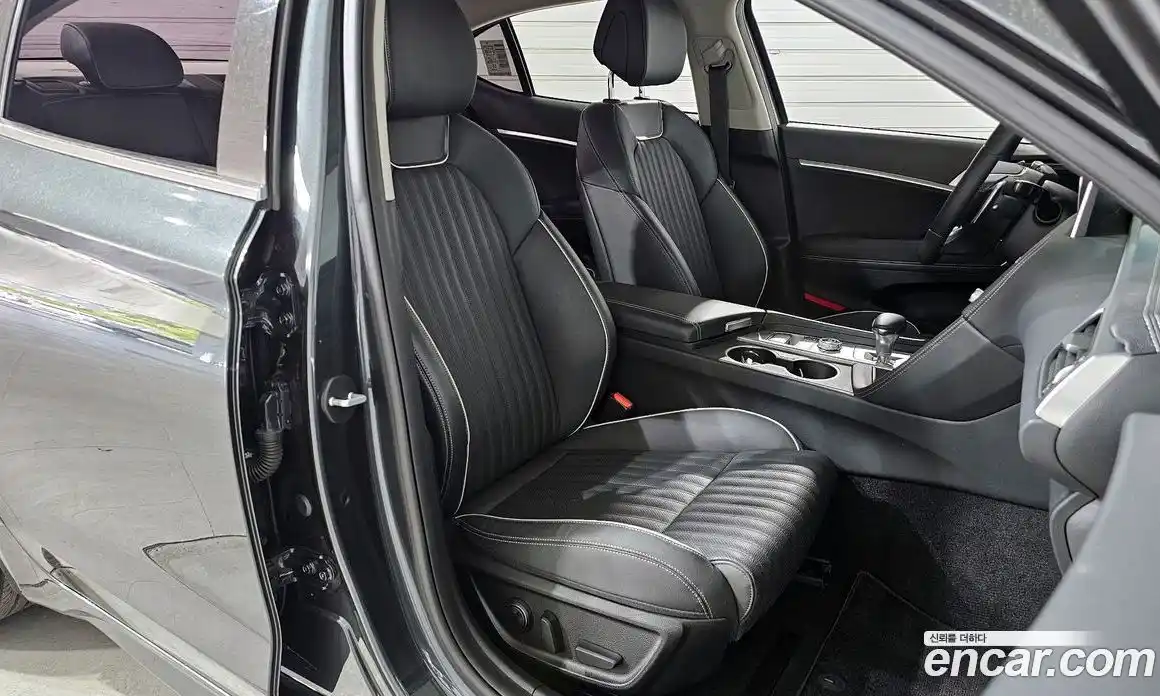 Genesis G70 2018 2.0 автомат (гидро), фото 11