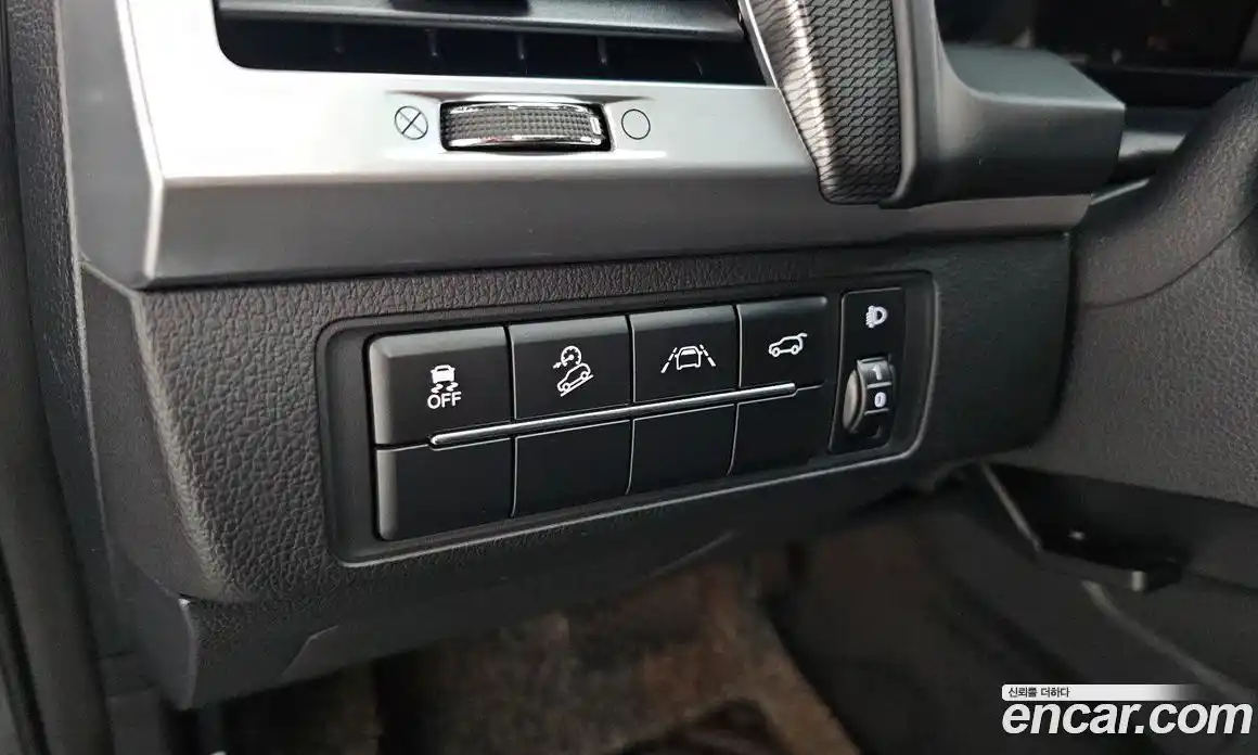 SsangYong Rexton 2020 2.2 автомат (гидро), фото 17