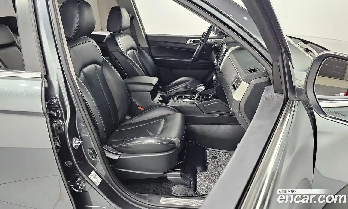 SsangYong Rexton 2018 2.2 автомат (гидро), фото 13