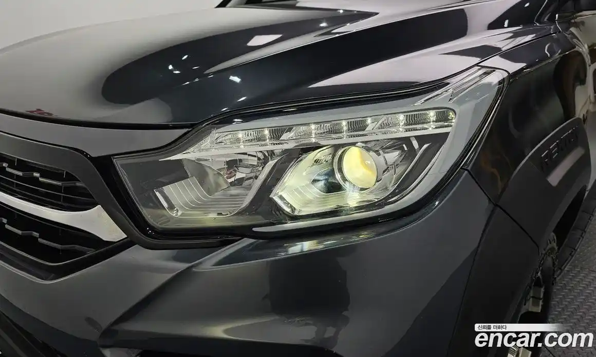 SsangYong Rexton 2018 2.2 автомат (гидро), фото 8