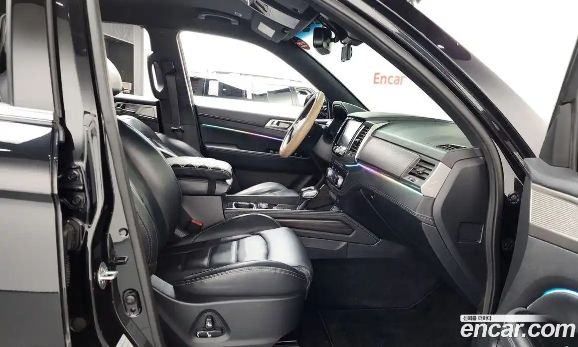 SsangYong Rexton 2018 2.2 автомат (гидро), фото 16