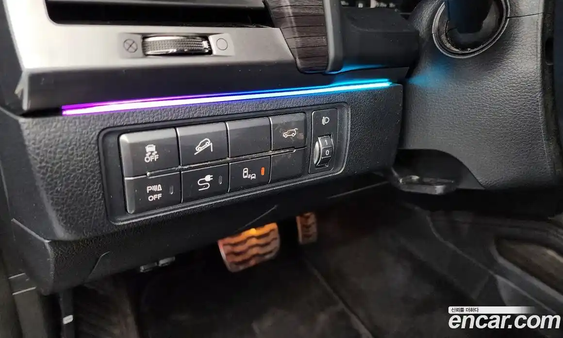 SsangYong Rexton 2018 2.2 автомат (гидро), фото 26