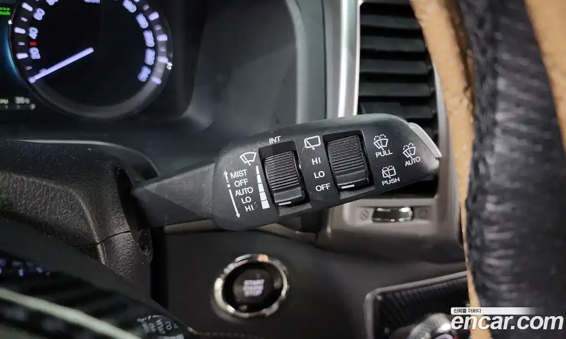 SsangYong Rexton 2018 2.2 автомат (гидро), фото 27