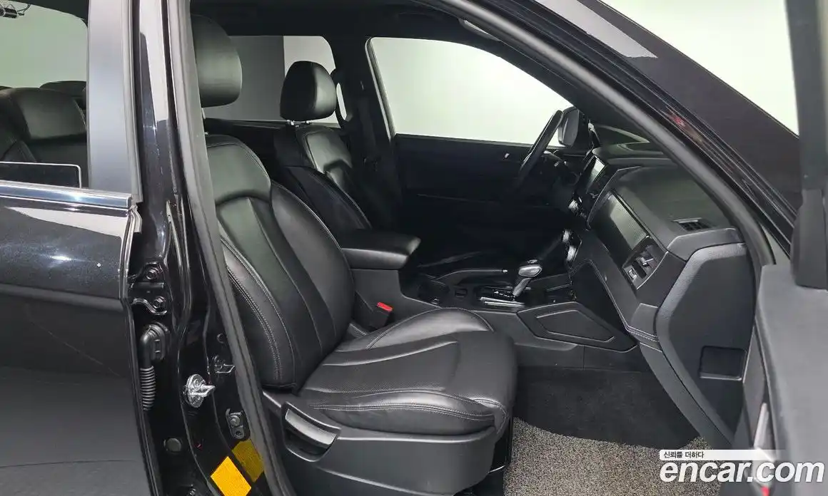 SsangYong Rexton 2020 2.2 автомат (гидро), фото 16