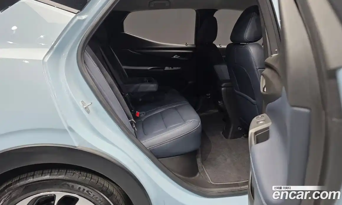 Chevrolet 볼트 EUV 2022 0.2 автомат (гидро), фото 12