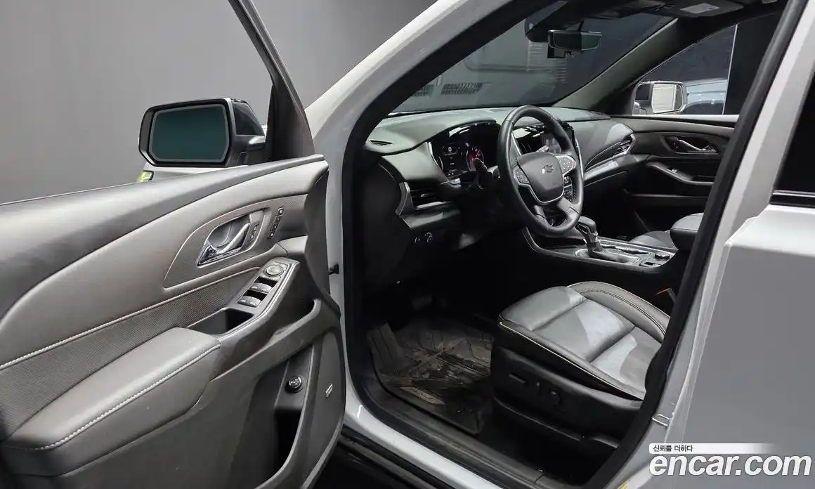 Chevrolet Traverse 2023 3.6 гидро, фото 13