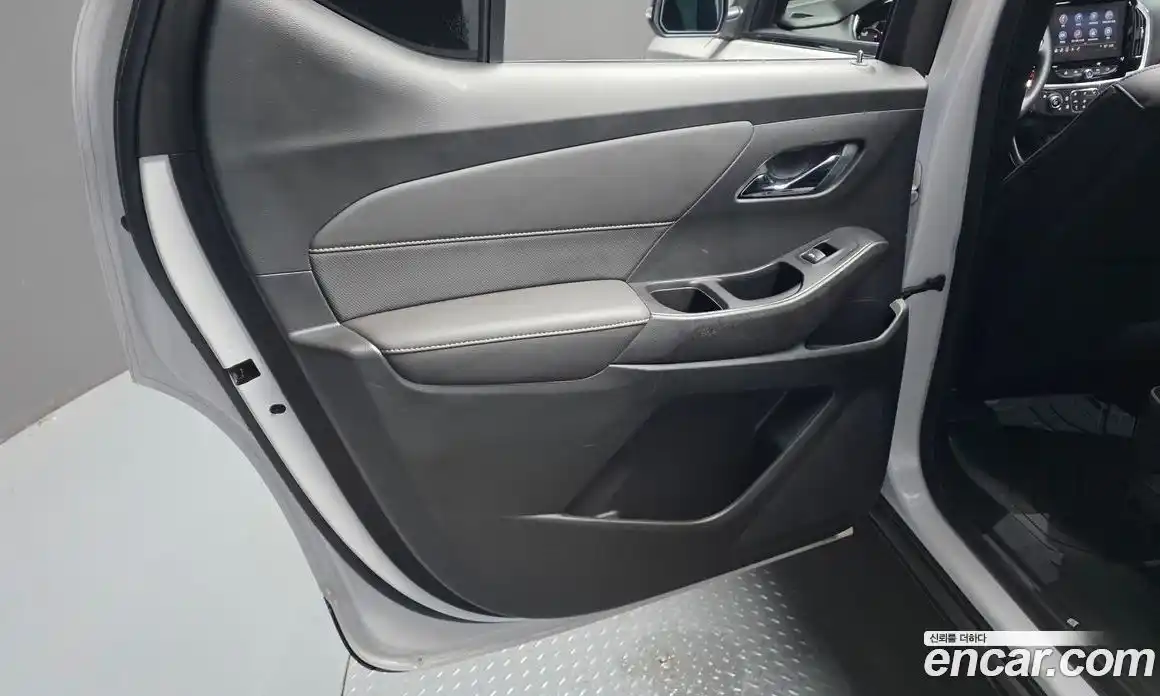Chevrolet Traverse 2023 3.6 гидро, фото 15