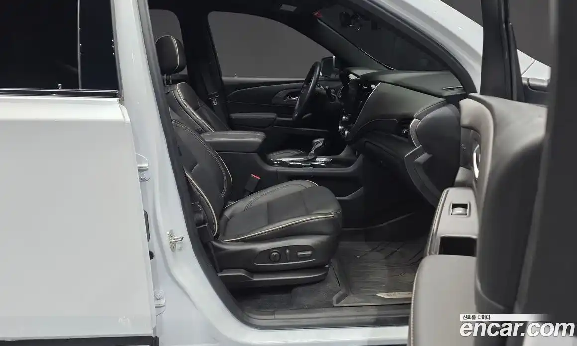 Chevrolet Traverse 2023 3.6 гидро, фото 16