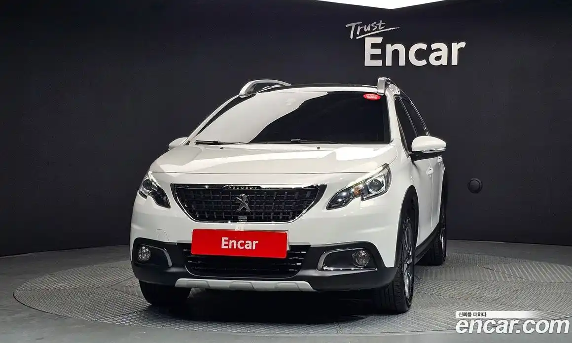Peugeot 2008 2018 1.6 автомат (гидро), фото 3