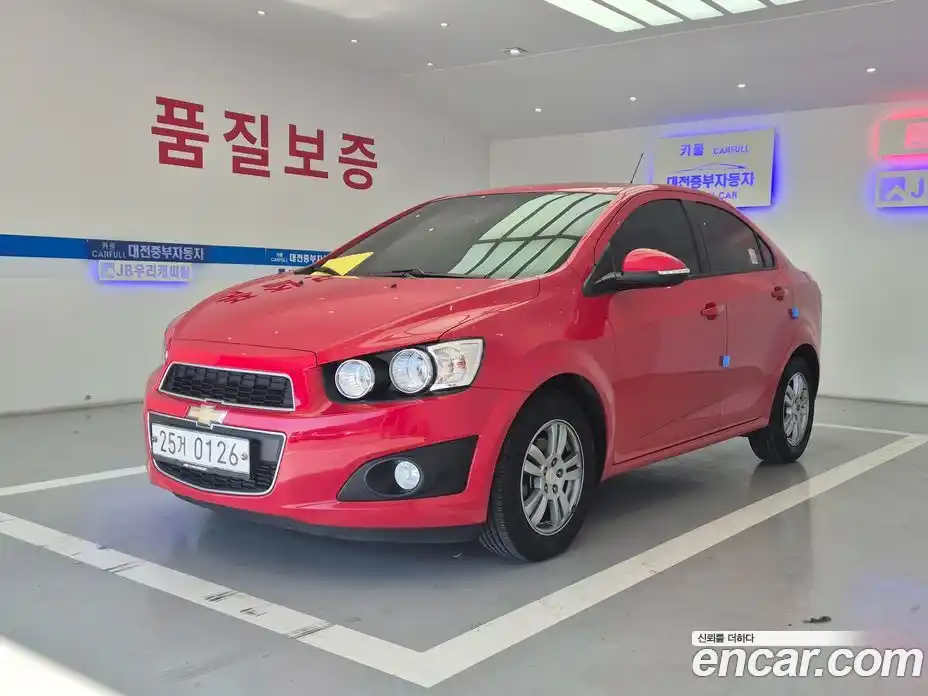 Chevrolet Aveo 2015 1.4 механика, фото 1