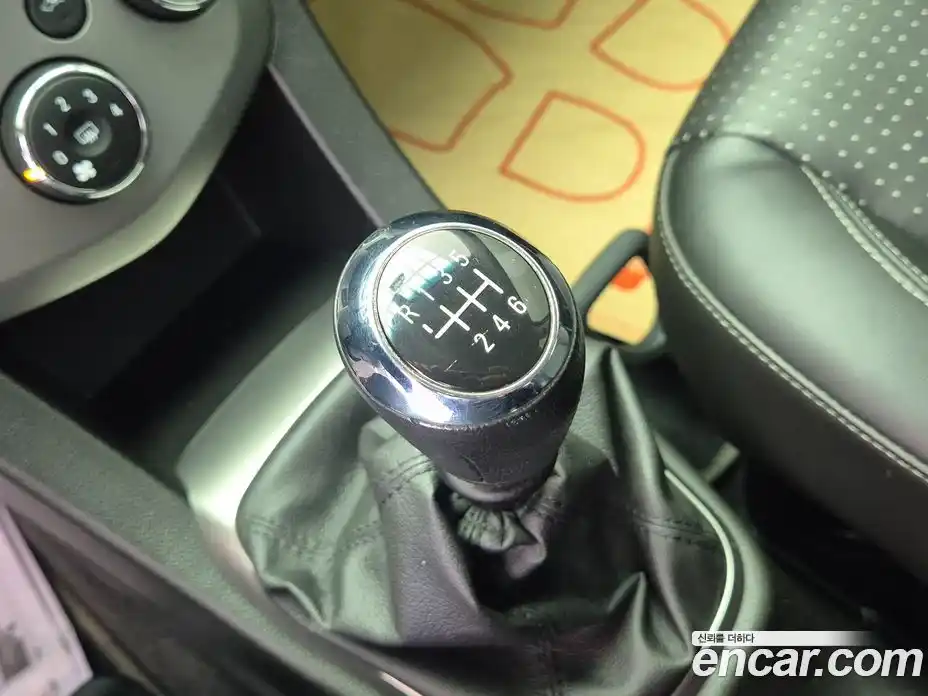 Chevrolet Aveo 2015 1.4 механика, фото 18