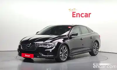 Renault SM6